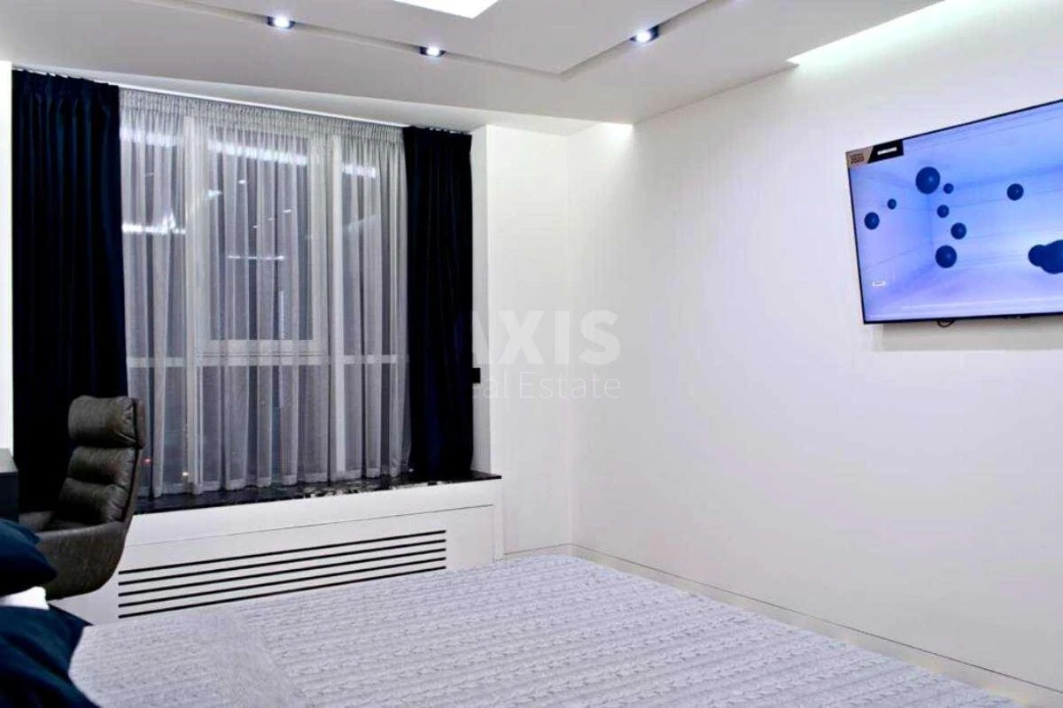 2k apartment pr-t Berestejskij 5В7044611
