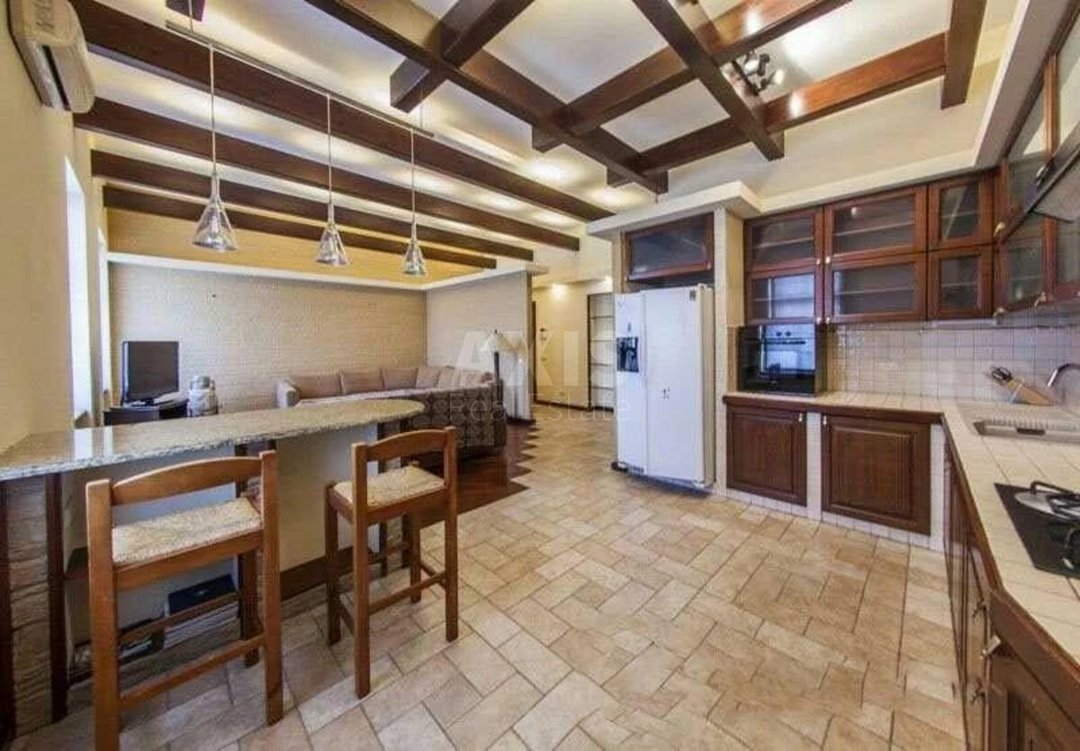 2k apartment vul. Shovkovychna 32/3469464