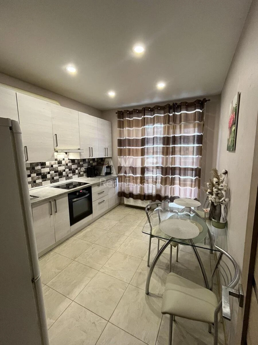 1k apartment pr-t Yevropeyskoho Soyuzu 39В623710