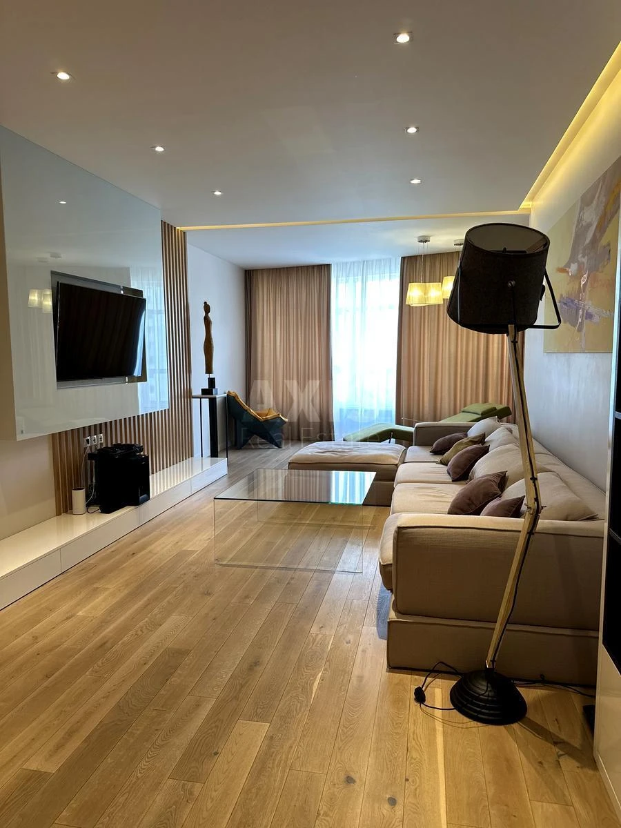 3k apartment uzv. Klovs'kyj 7676735