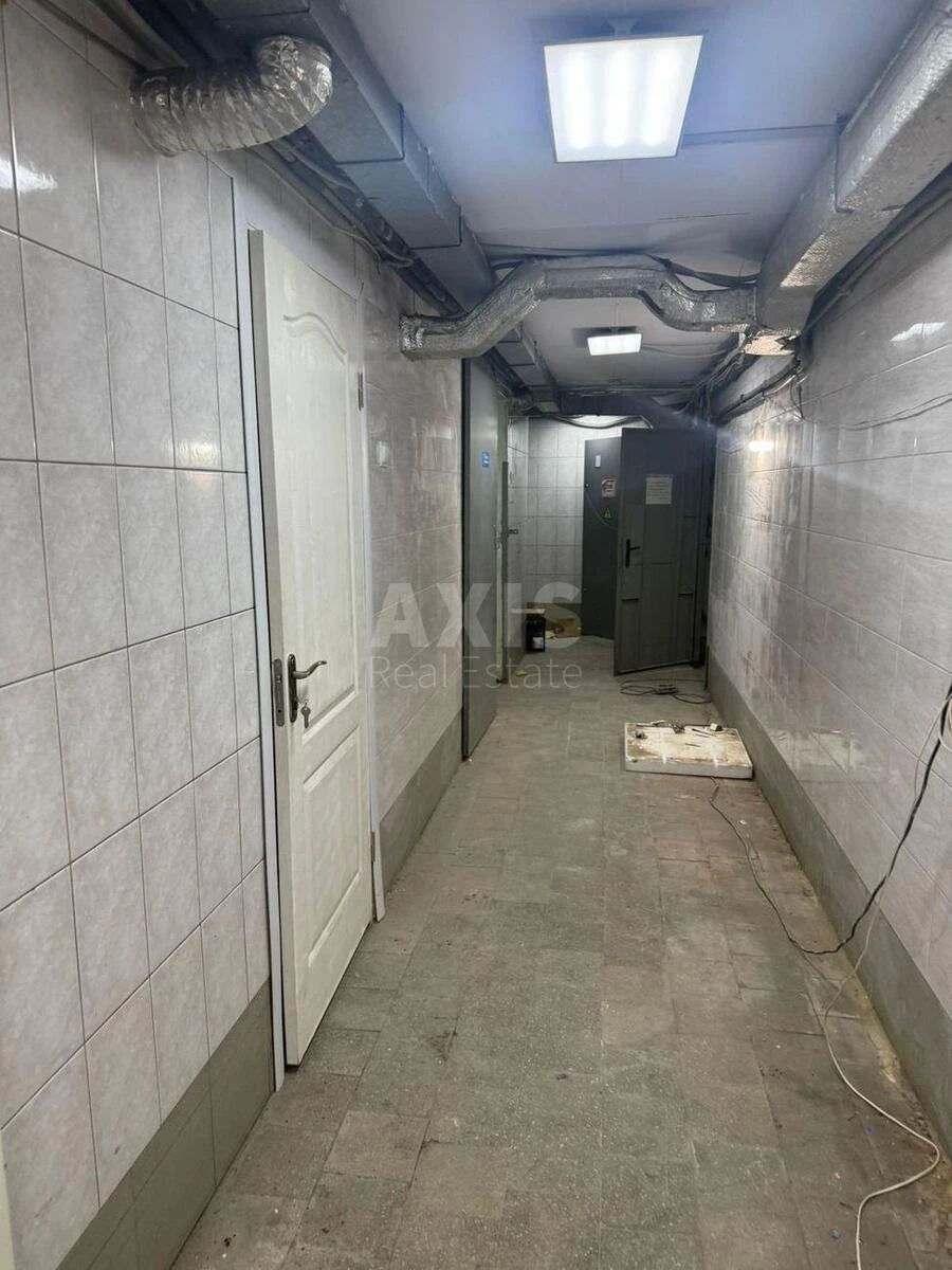 Объект торговли ул. Дорогожицкая 13, 408м2660859