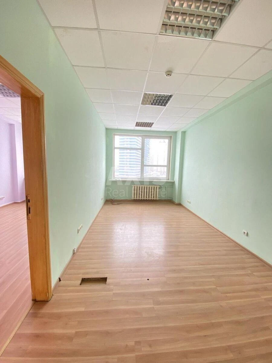 Офис ул. Сверстюка Евгения 23, 136м2662440