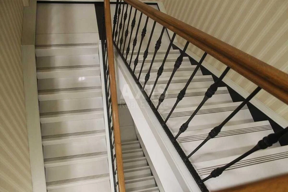 Объект торговли ул. Жилянская 72А, 1500м26675218