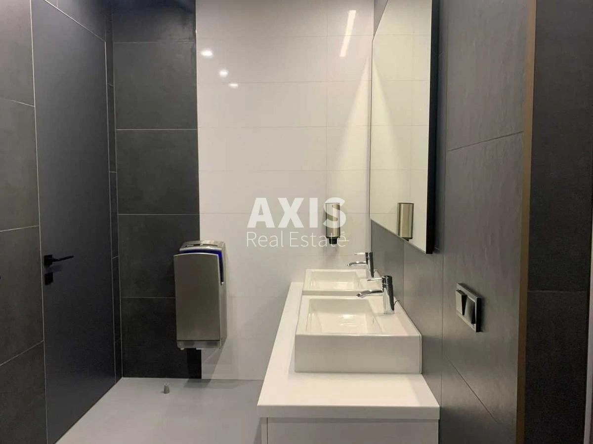 Office vul. Nyzhn'okljuchova 14, 503m2435608