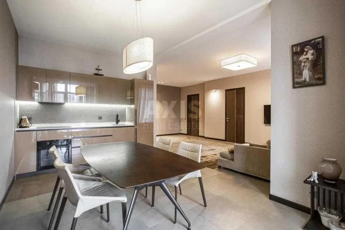 2k apartment vul. Andriya Verkhohlyada 18