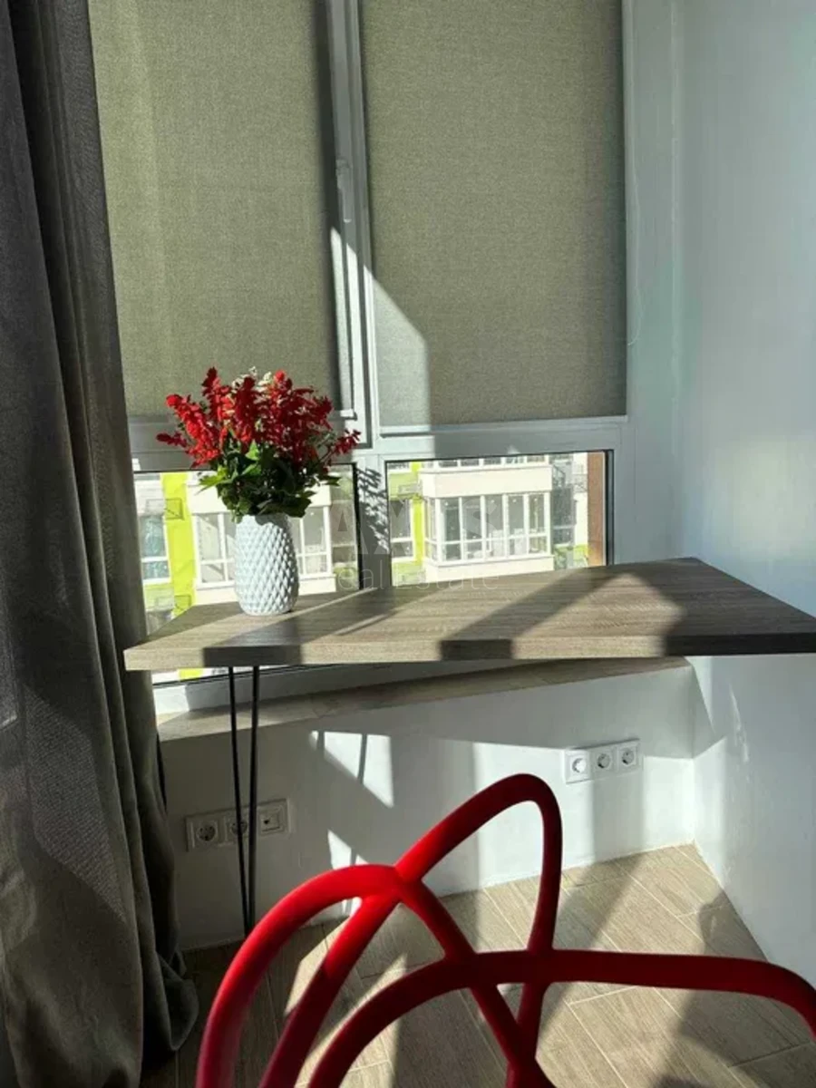 2k apartment pr-t Berestejskij 67441262