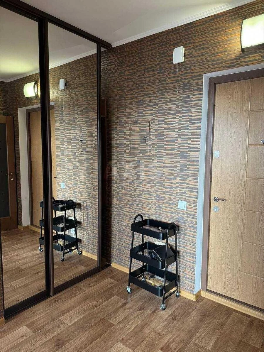 1k apartment vul. Bogatyrs'ka 6А6528812