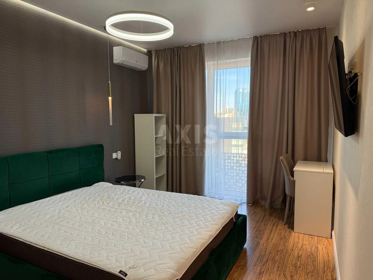 1k apartment vul. Lypkivs'kogo Vasylja Mytropolyta 16Г715403