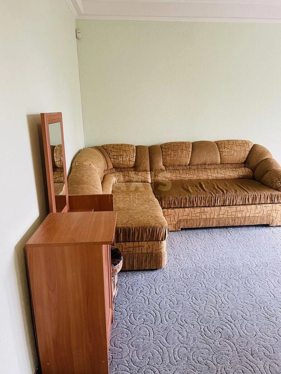 2k apartment vul. Budivel'nykiv 16660051