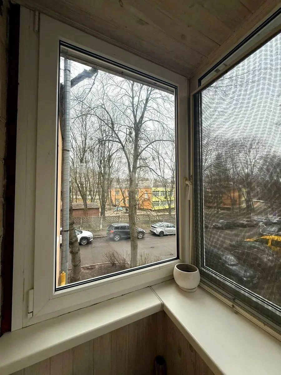 2к квартира пр-т Голосеевский 122673047