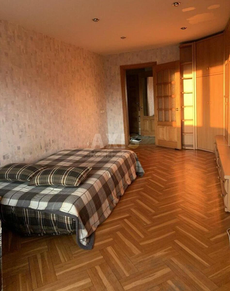 1k apartment vul. Junosti 8/2600643