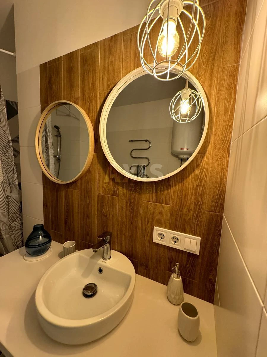 2k apartment vul. Zarichna 1Г689871