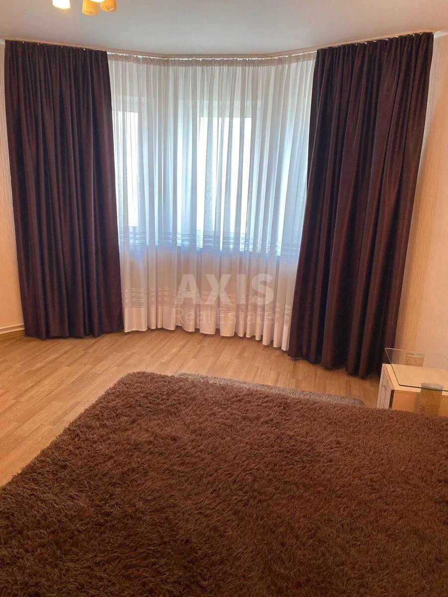 3k apartment vul. Ahmatovoi' Anny 13709799