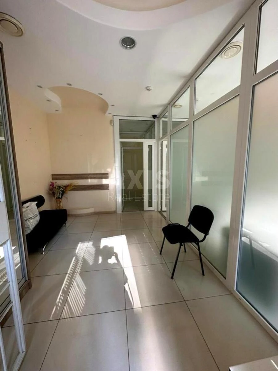 Trade object pr-t Grygorenka Petra 13Б, 70m2626347