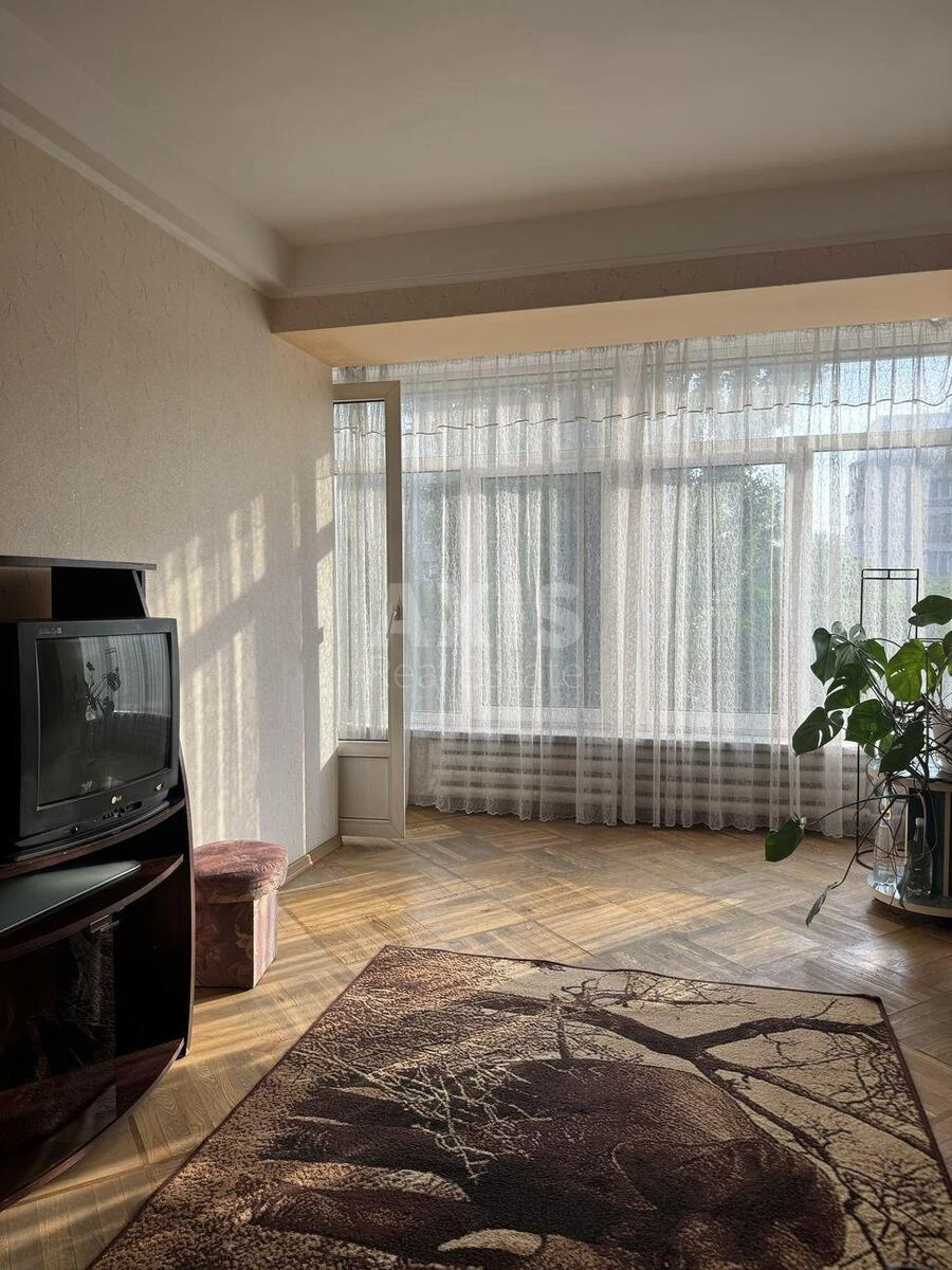 2к квартира бул. Чоколовский 20698303
