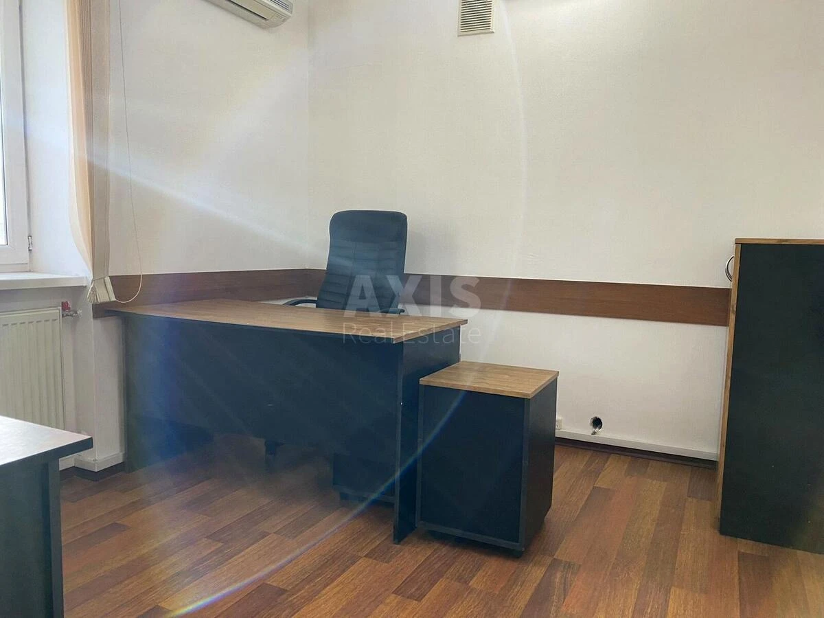 Office vul. Jurkivs'ka 28, 195m2655556