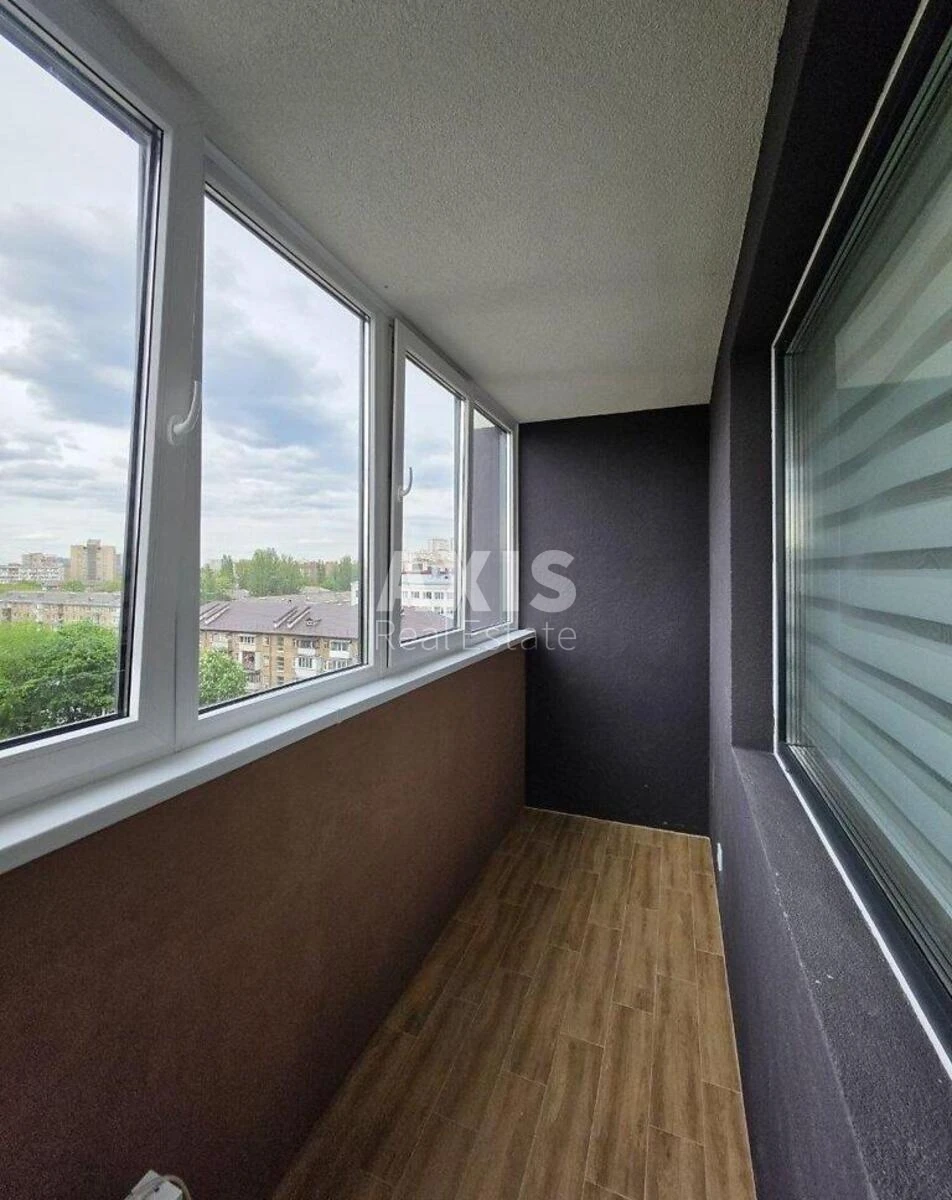 1k apartment pr-t Povitryanykh Syl 56682227