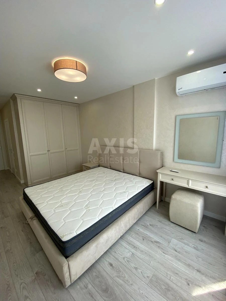 3k apartment bul. Ryl's'kogo Tadeja 3668977