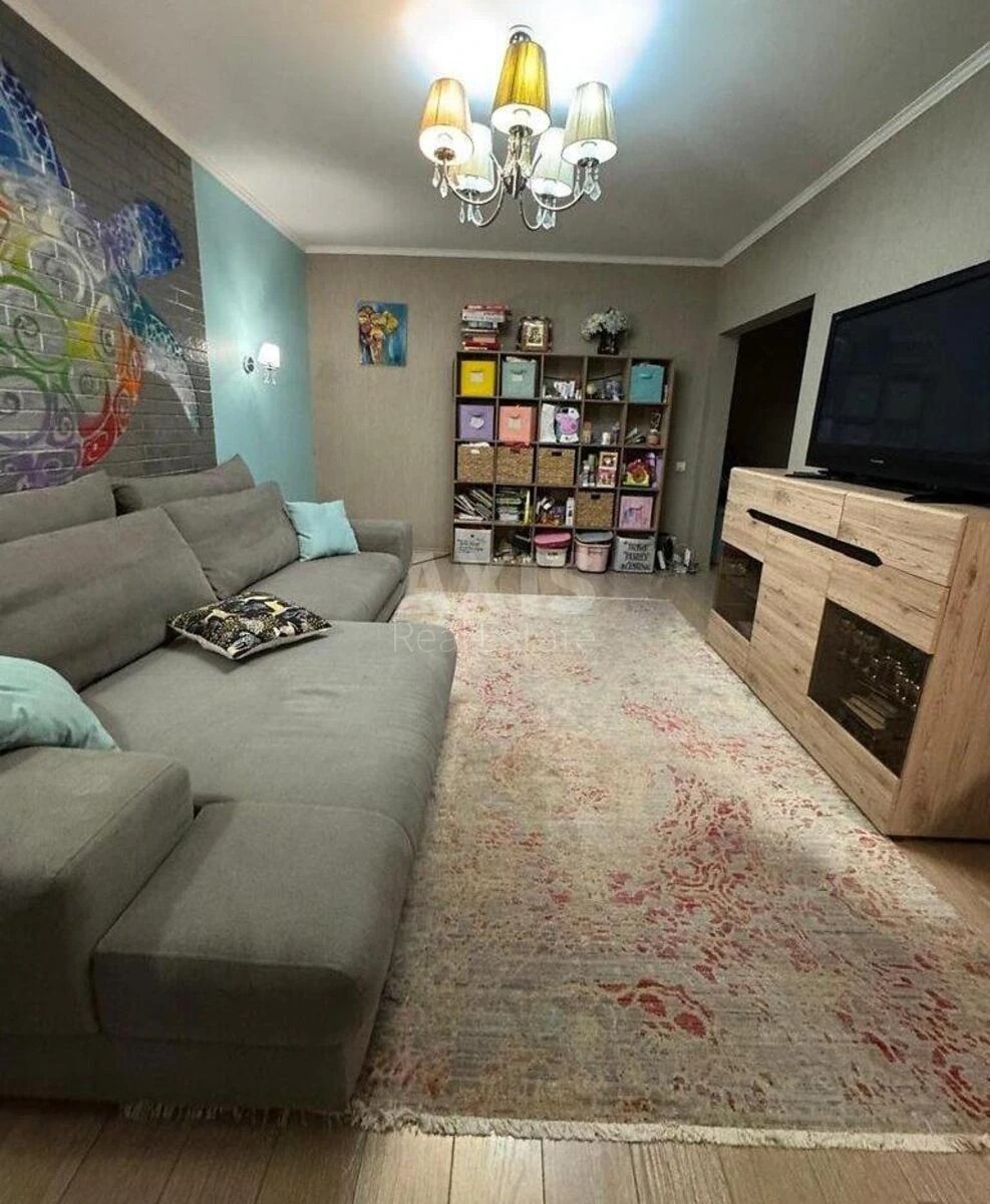 2k apartment vul. Levka Lukyanenka 15Г654163