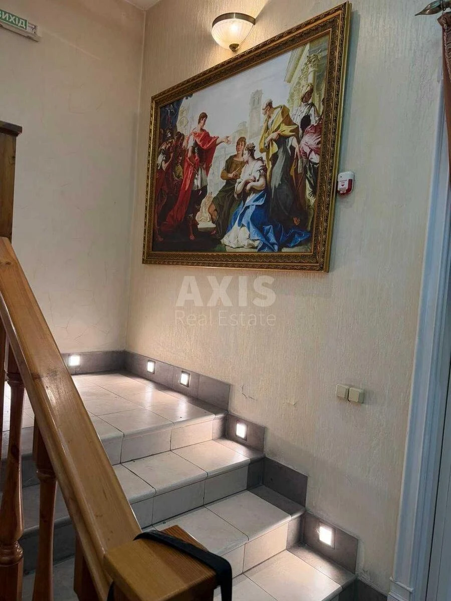 Объект торговли ул. Черновола Вячеслава 25, 600м2632412