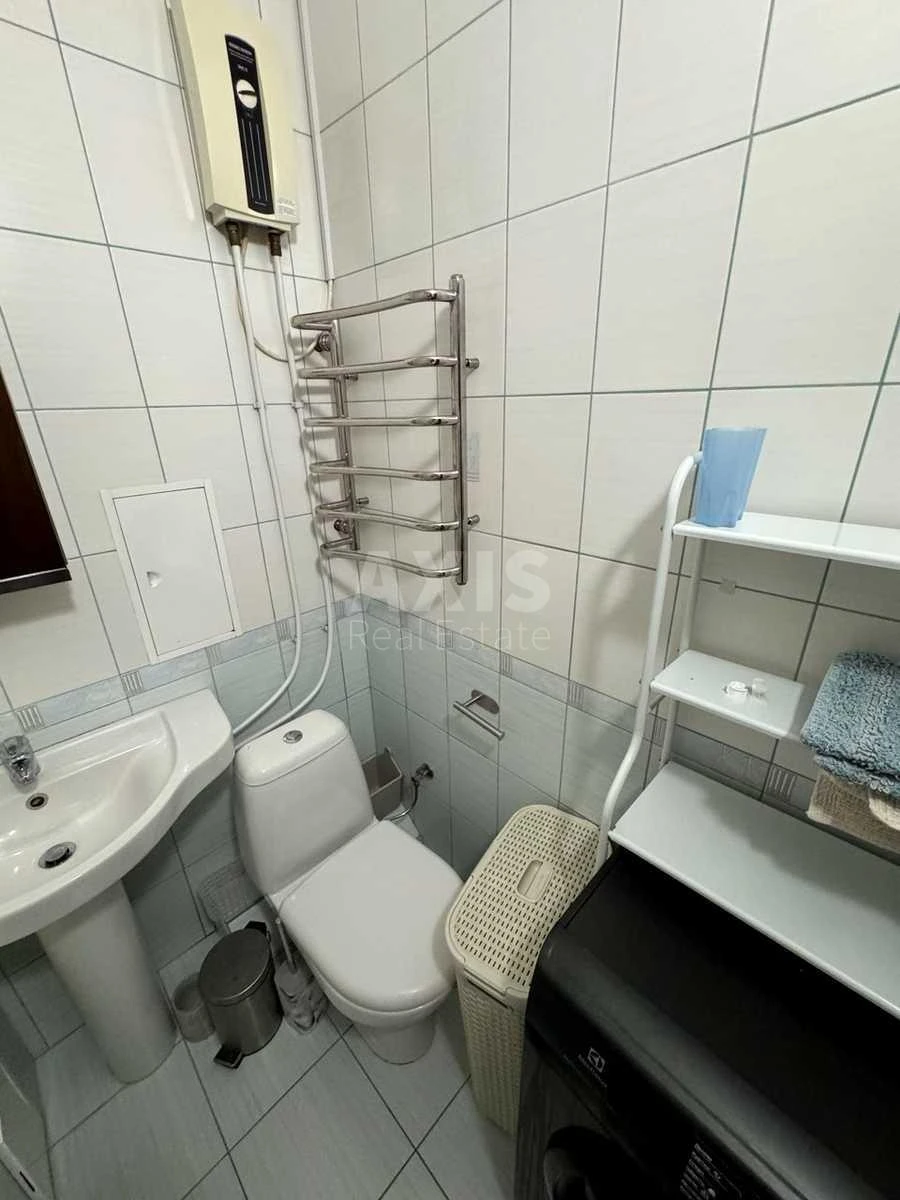 2к квартира ул. Госпитальная 27039714