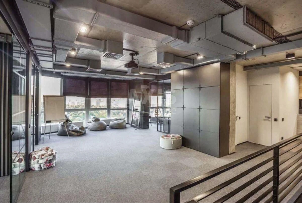 Office pr-t Lobanovs'kogo 150, 240m27047410
