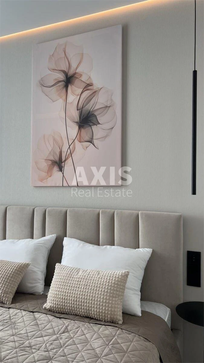 1k apartment vul. Saljutna 2Б653608