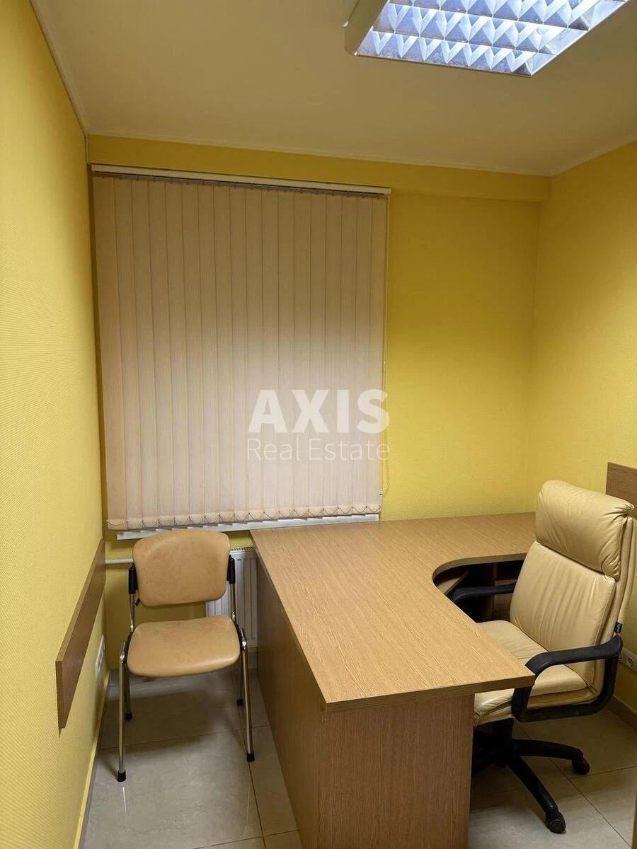Office vul. Volodymyrs'ka 82А, 82m2605340
