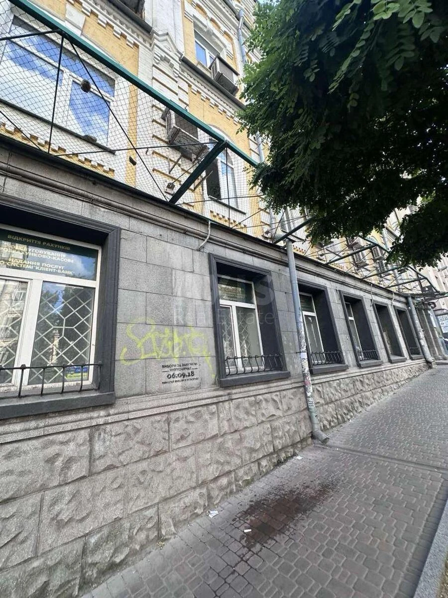 Объект торговли район Прорезная ул., Шевченковский 11, 319м266210