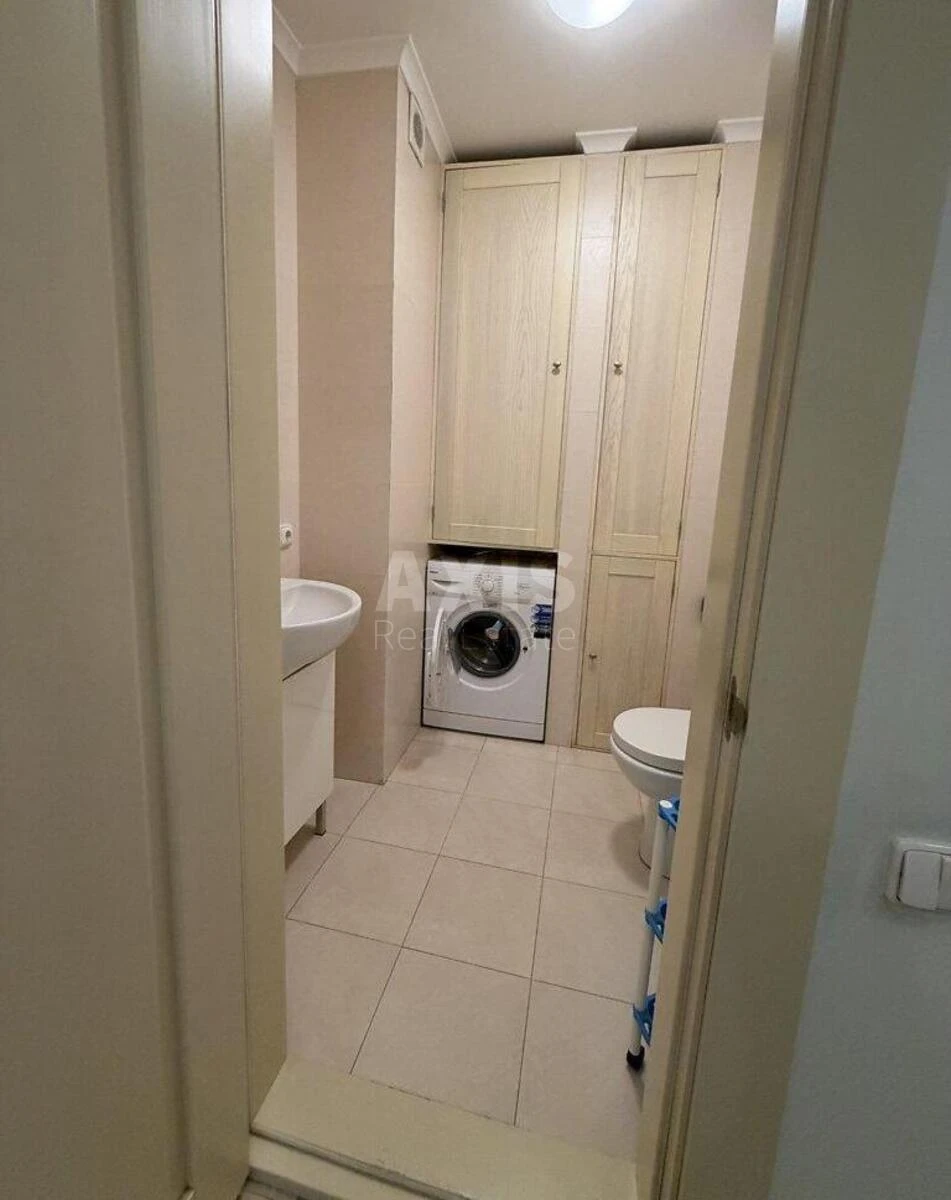 2k apartment vul. Shums'kogo Jurija 1708592