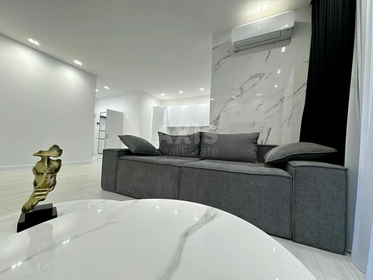 3k apartment vul. Andriya Verkhohlyada 17В676380