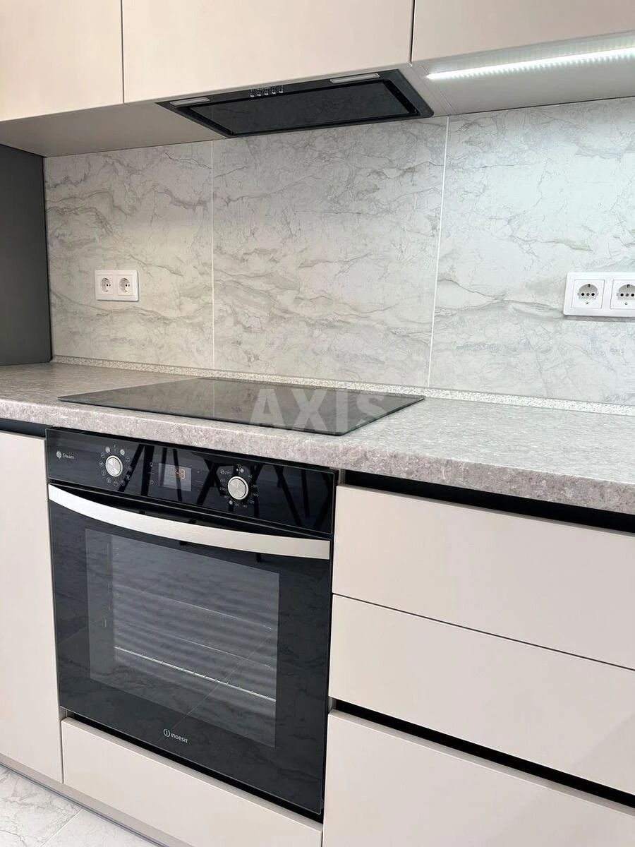 1k apartment pr-t Stepana Bandery 32Д706832