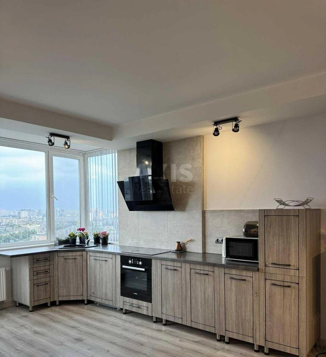 3k apartment vul. Lebedjeva Mykoly 4/39А60637