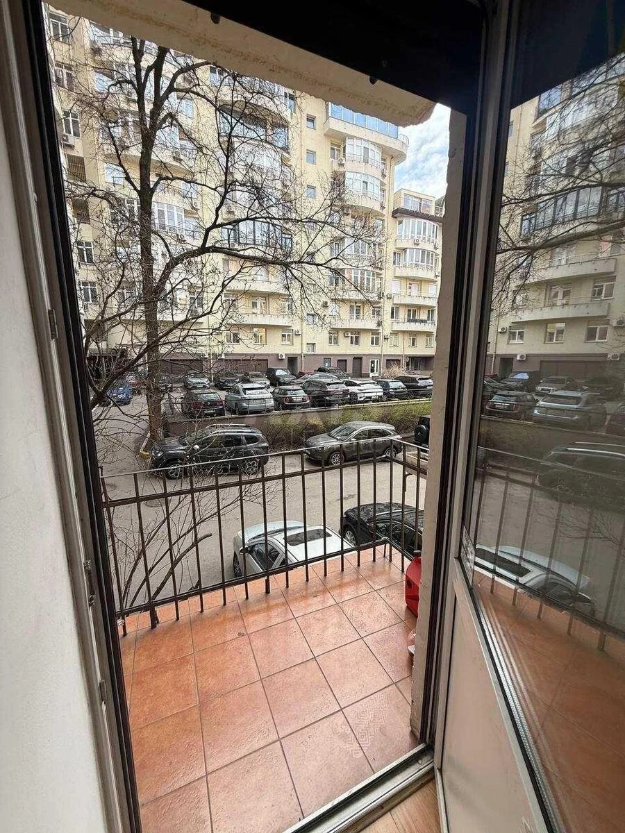 Office vul. Oleksandra Konyskoho 48/13, 70m2676034