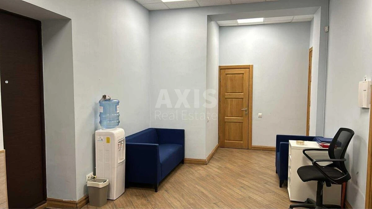 Офис ул. Дмитриевская 66А, 127м2675121