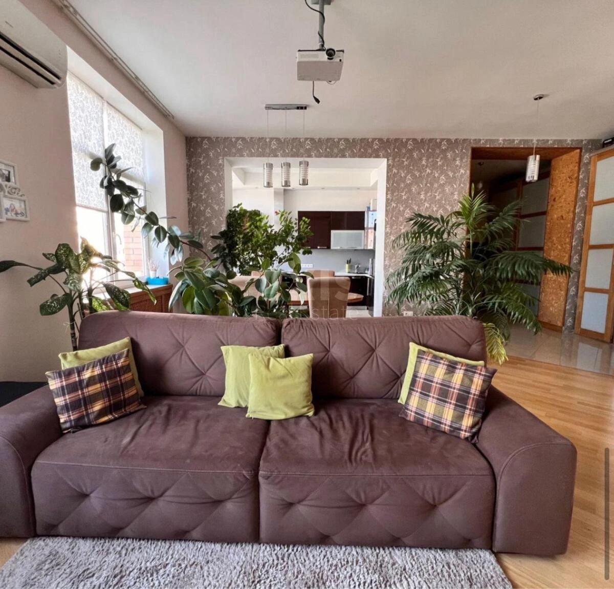 3k apartment vul. Dmytrivs'ka 66А675272