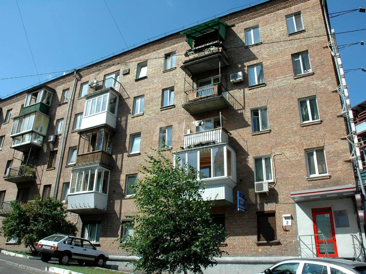 2к квартира ул. Госпитальная 27039717