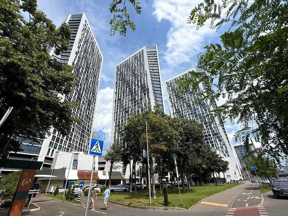 1k apartment pr-t Berestejskij 11Б6572015