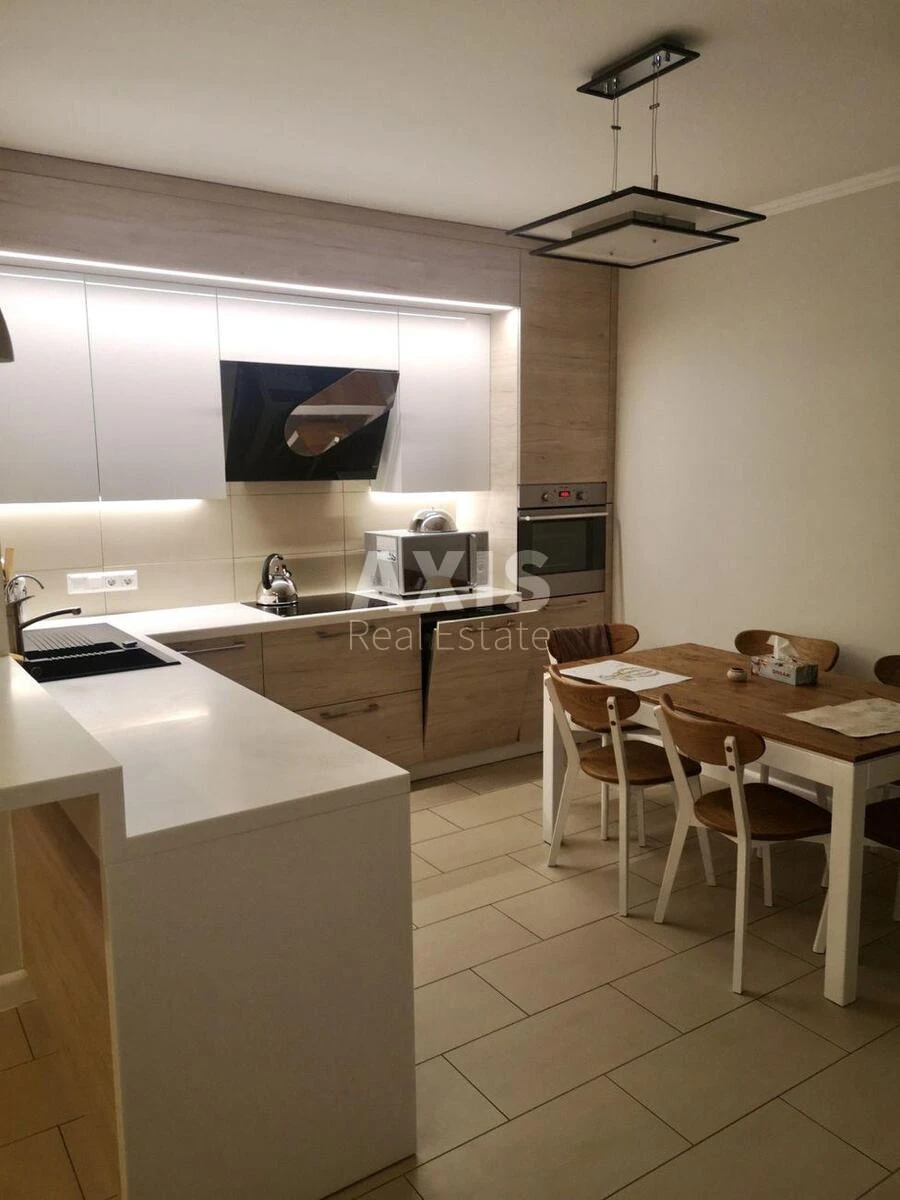 3k apartment vul. Ushakova Mykoly 1А51465