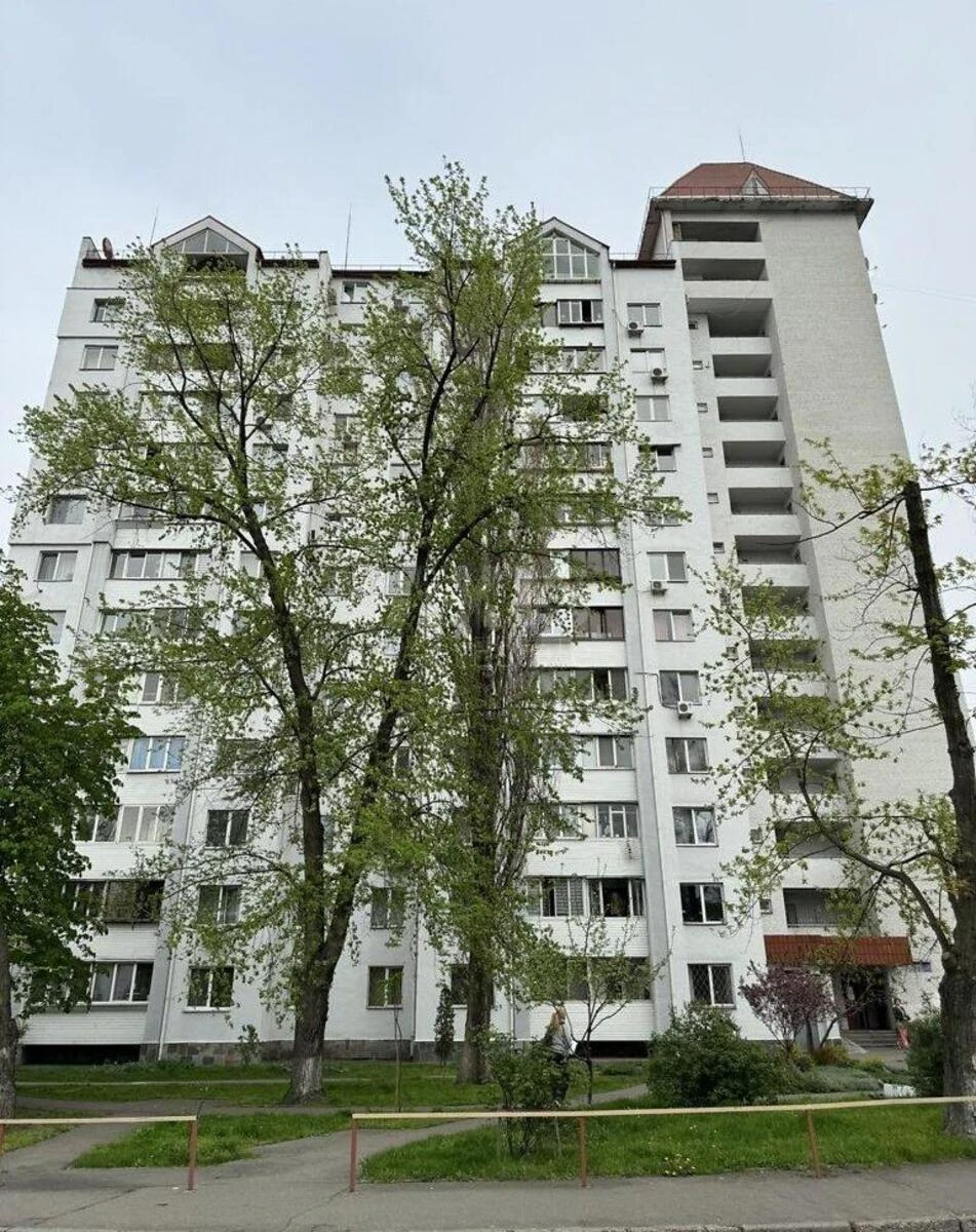 1k apartment vul. Junosti 8/2600647