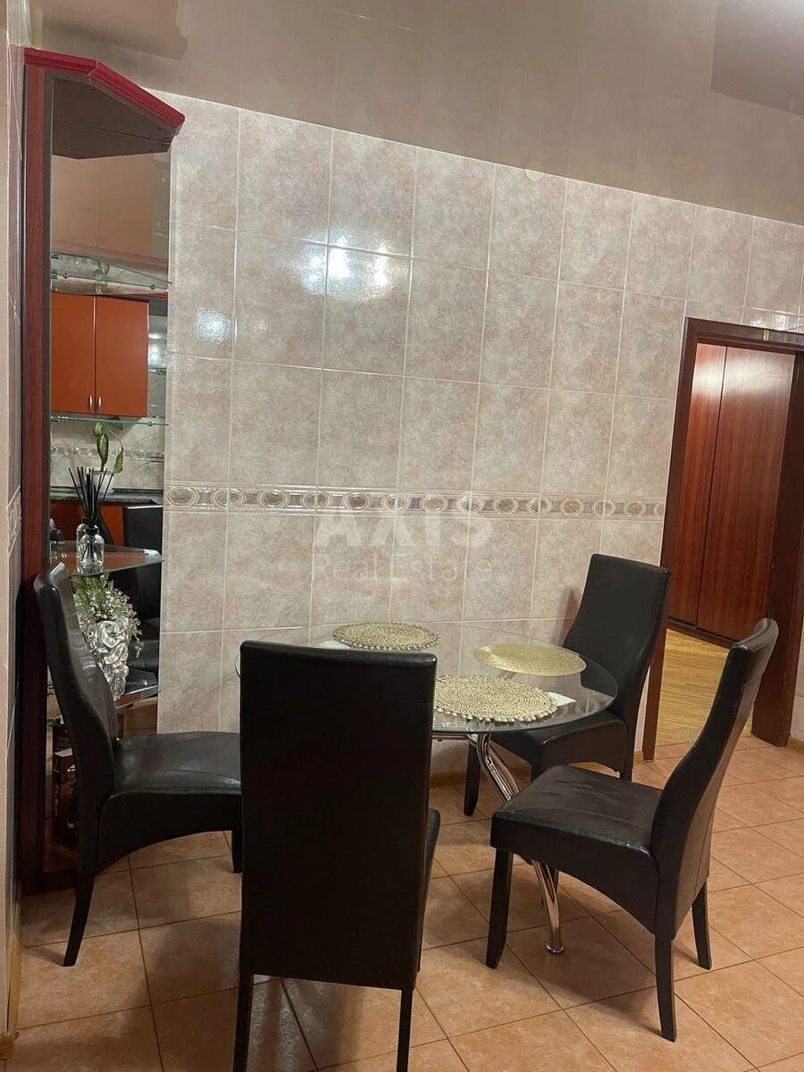 2к квартира ул. Урловская 666670