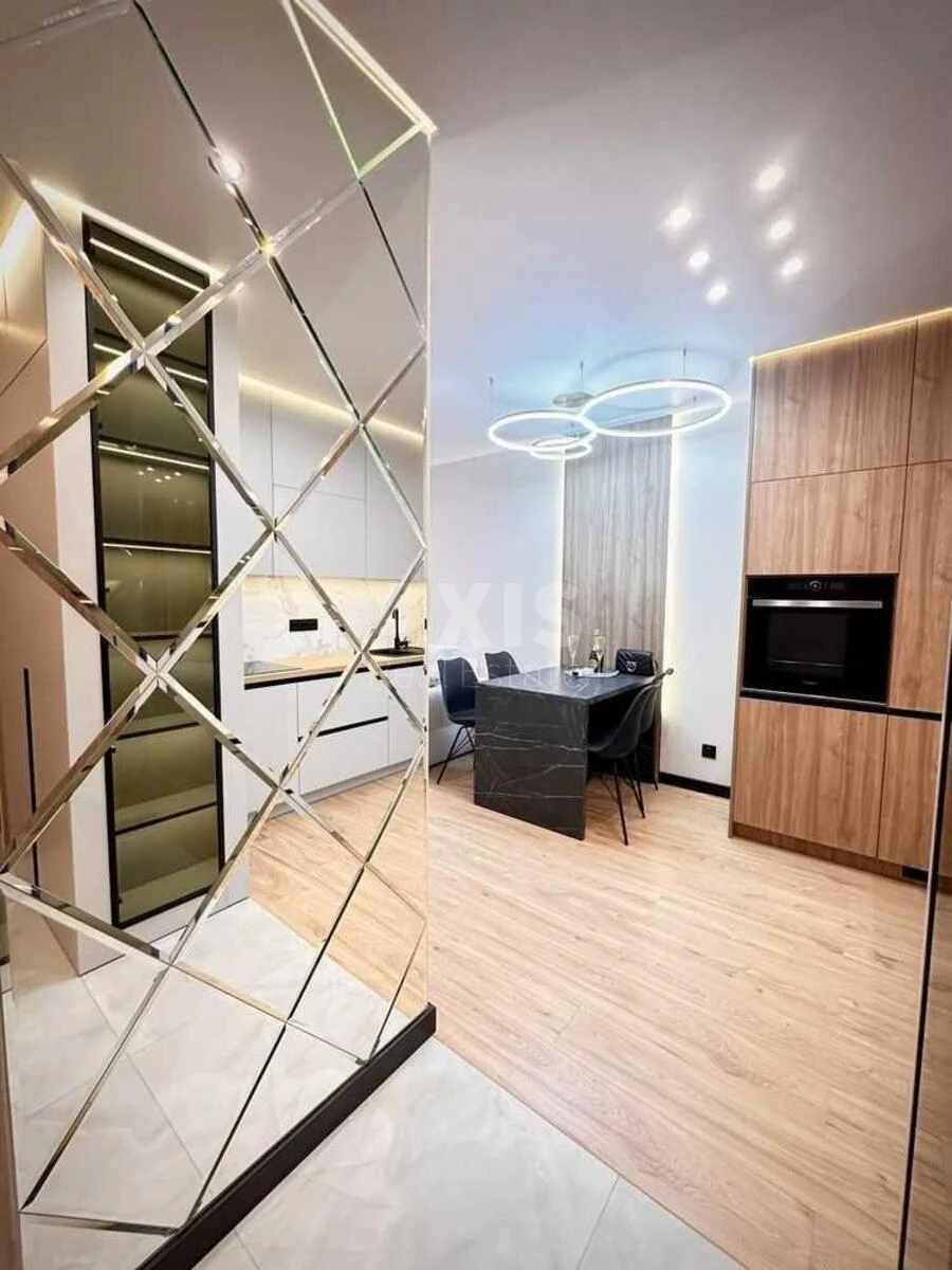 1к квартира ул. Михаила Максимовича 24649054