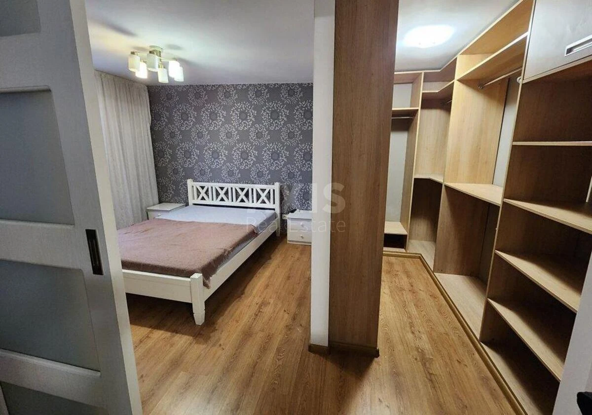3к квартира ул. Доброхотова Академика 15682005