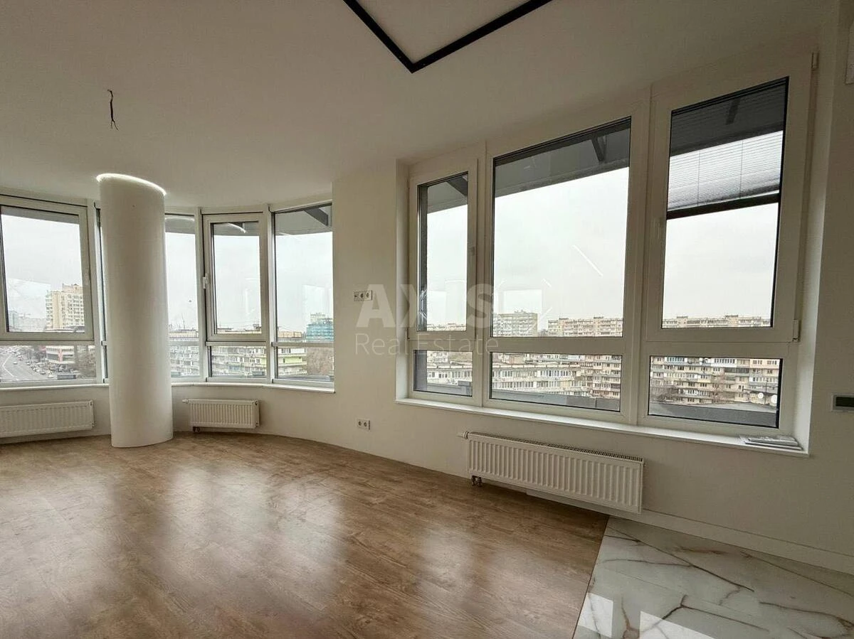 3k apartment prov. Uzhgorods'kyj 4/162009