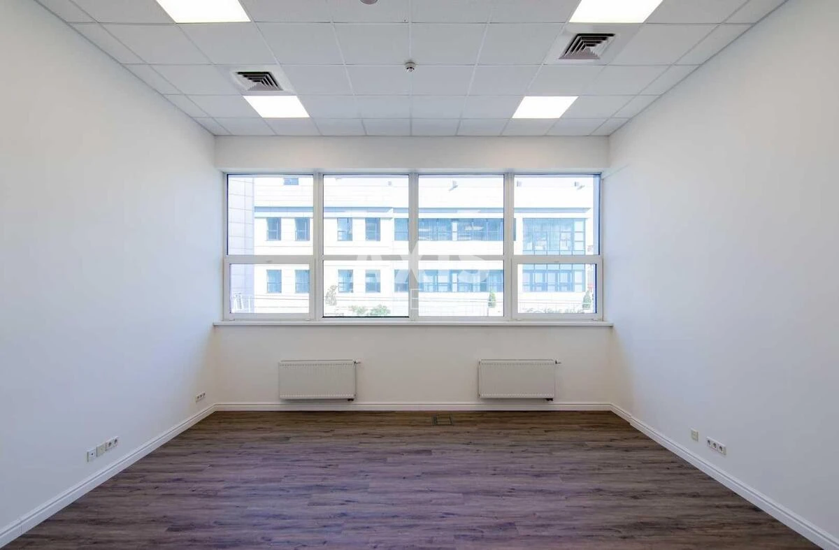 Office prov. Ohtyrs'kyj 7, 658m2550063