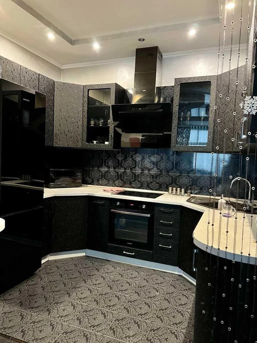 1k apartment vul. Parkovo-Syrec'ka 4В68767