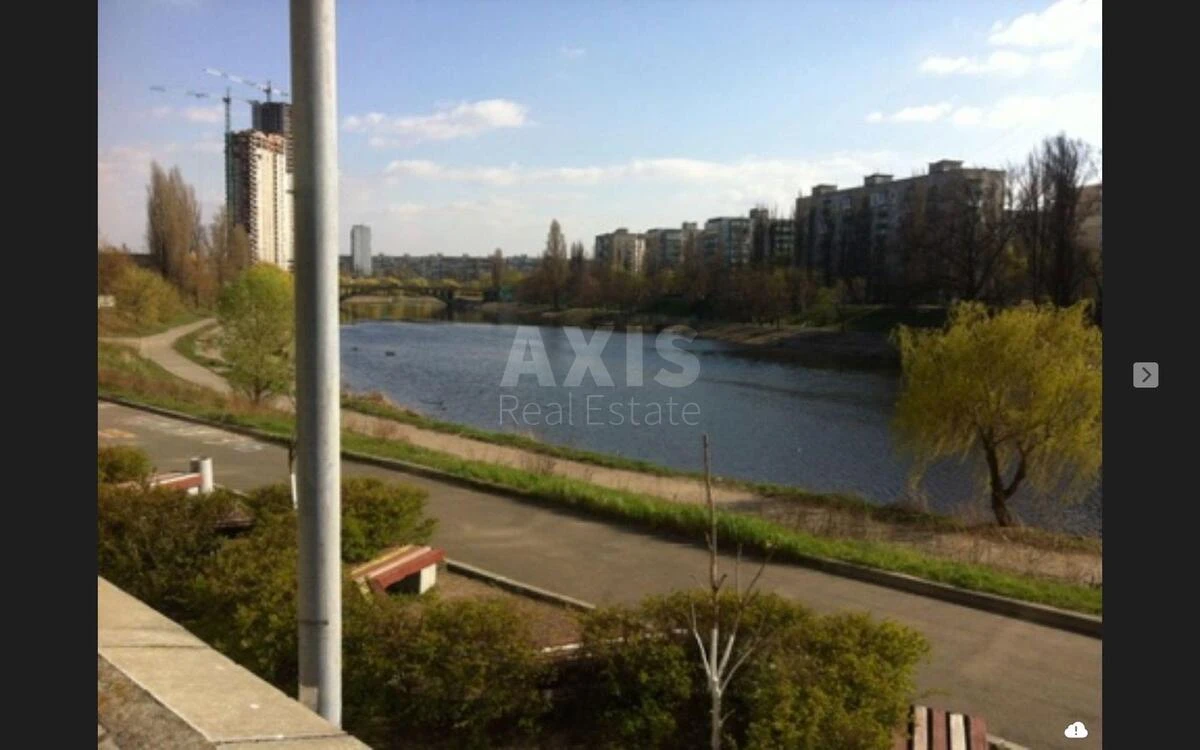 Office vul. Sverstjuka Jevgena 52В, 75m2685301
