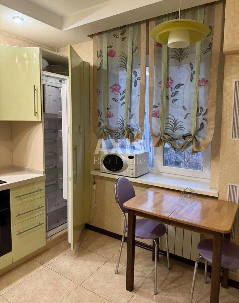 2k apartment vul. Entuziastiv 7/1633581