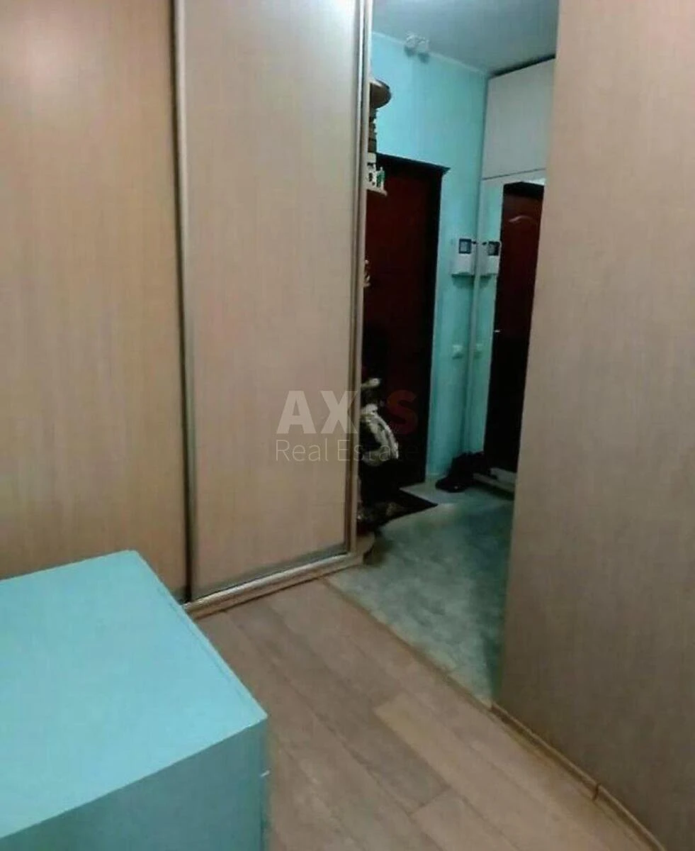 2k apartment vul. Levka Lukyanenka 15Г654164