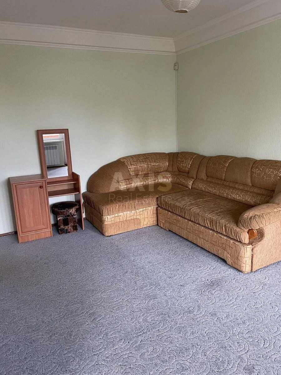 2k apartment vul. Budivel'nykiv 16660053